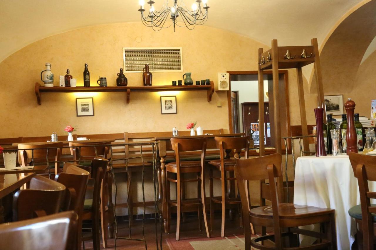 Donau Lodge İps Dış mekan fotoğraf