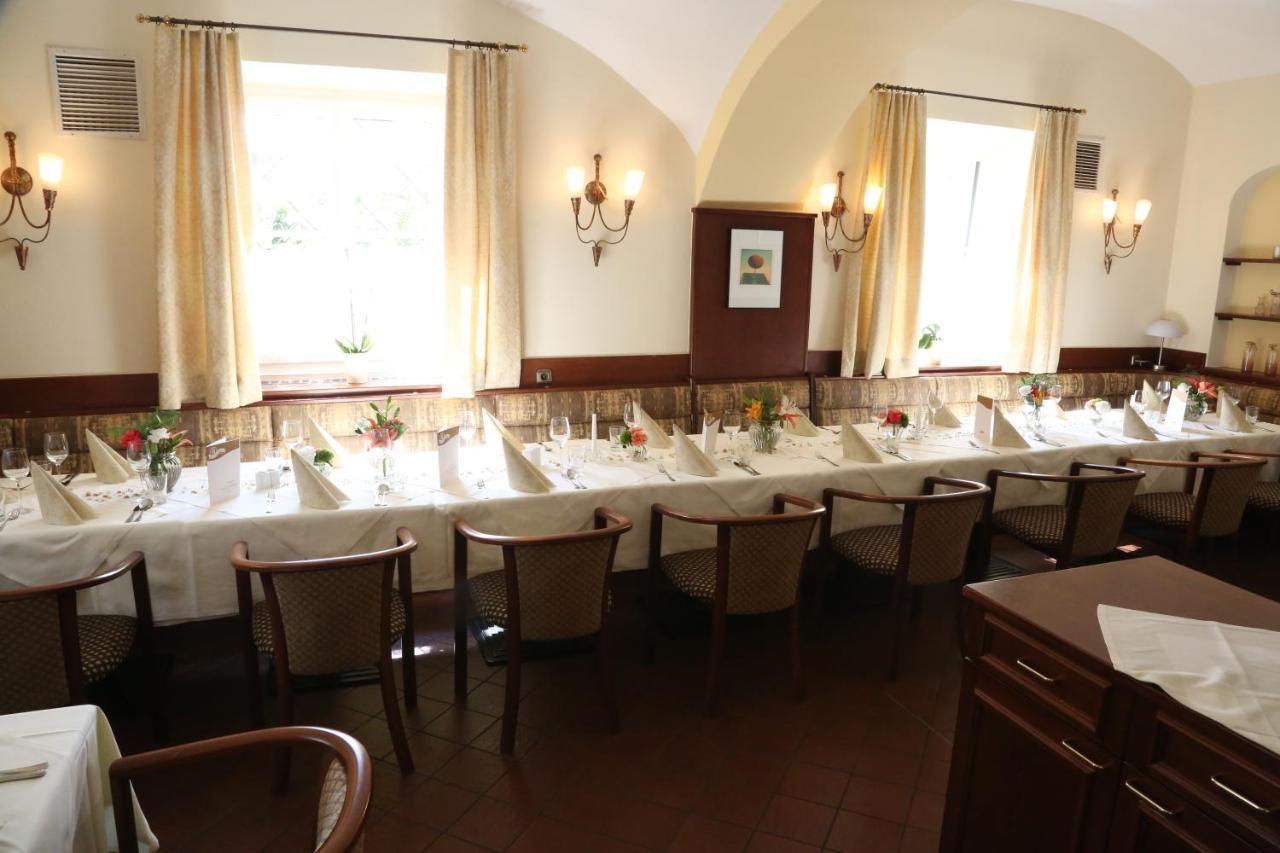 Donau Lodge İps Dış mekan fotoğraf