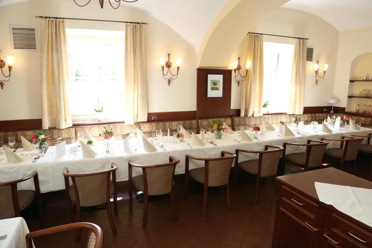 Donau Lodge İps Dış mekan fotoğraf