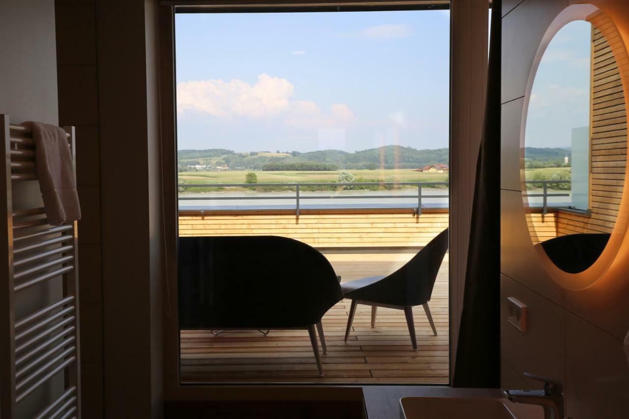 Donau Lodge İps Dış mekan fotoğraf