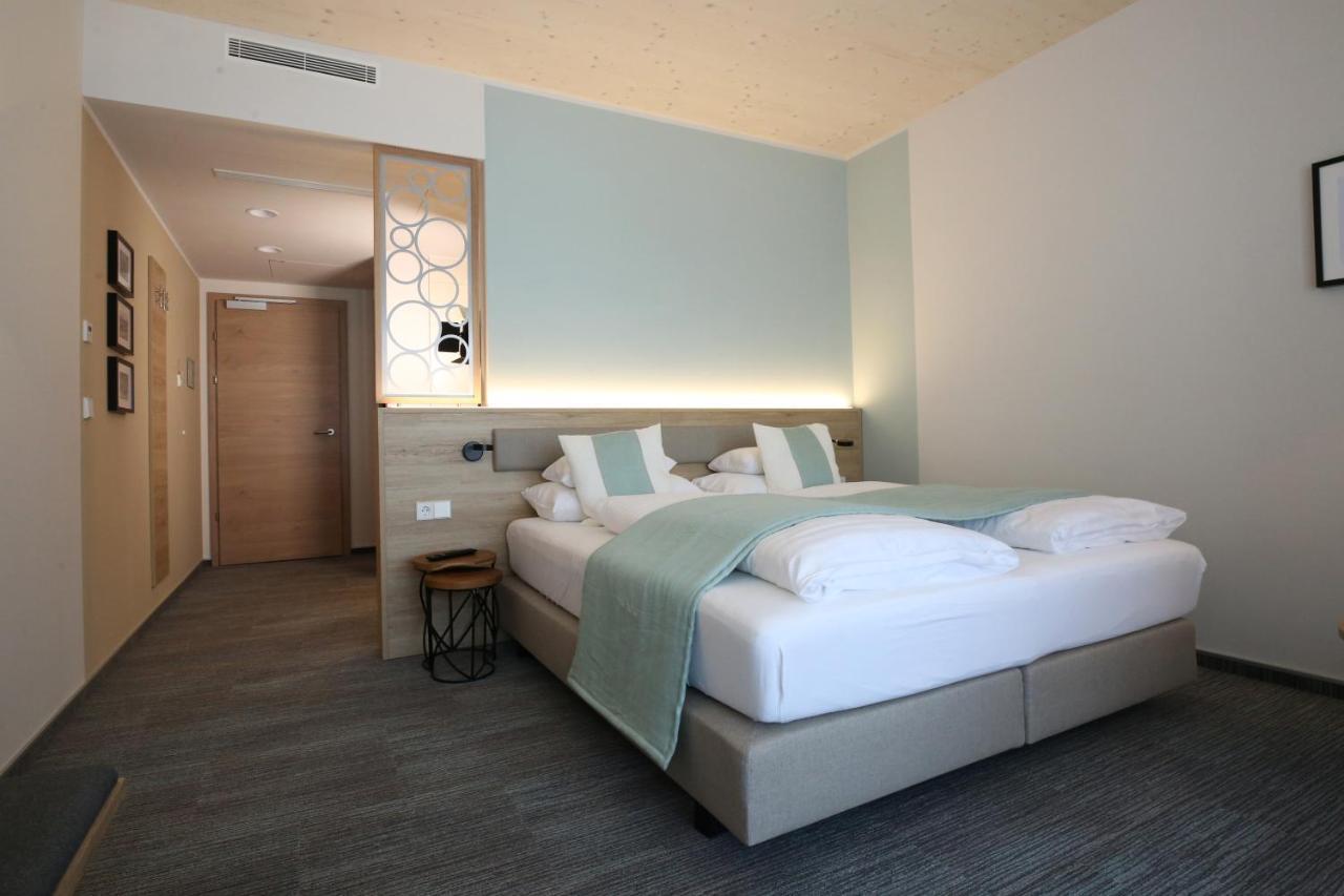 Donau Lodge İps Dış mekan fotoğraf